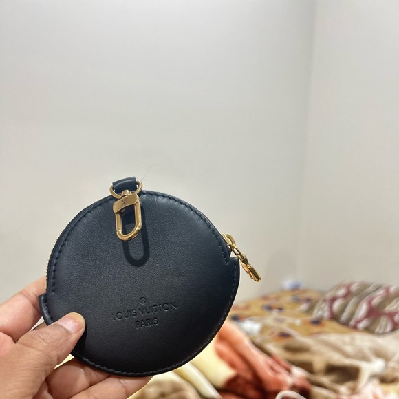 louis vuitton authentic  multiposchette new wave bag - Picture 1 of 3